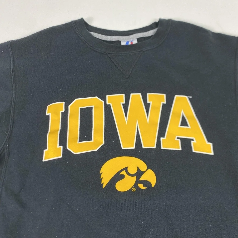 Vintage Iowa Hawkeyes Sweatshirt Mens Small Black NCAA Football Russell Athletic